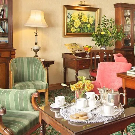 Hotell Seaview House 4*