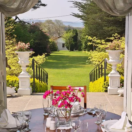 Seaview House Hotel 4*
