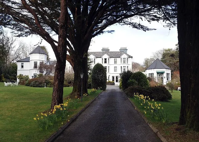 Seaview House Hotel 4*